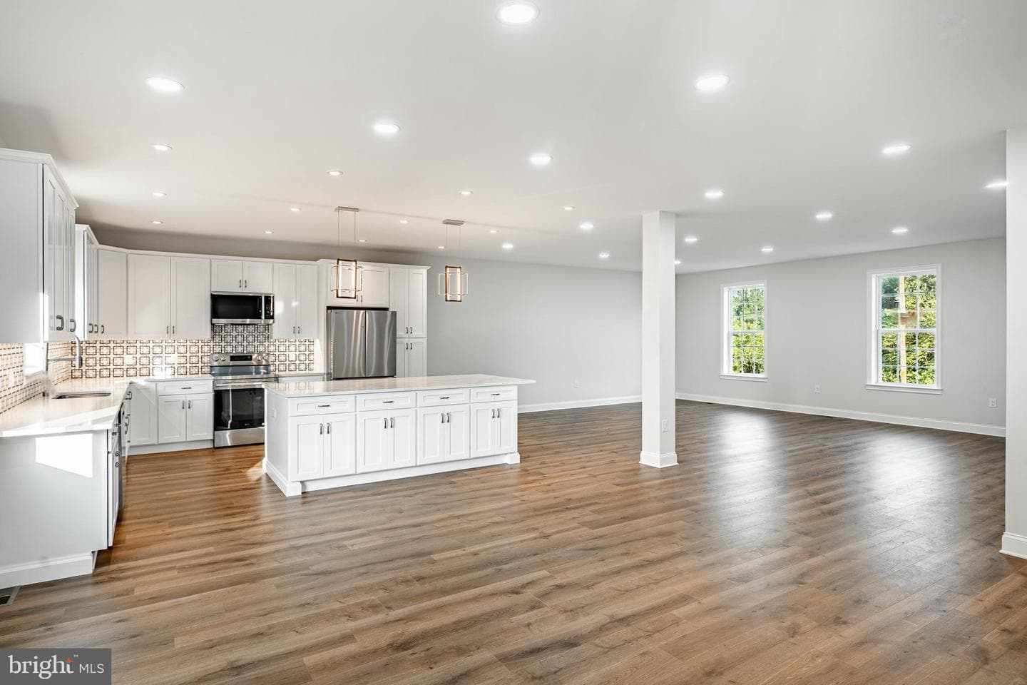 253 Reid Road photo 8