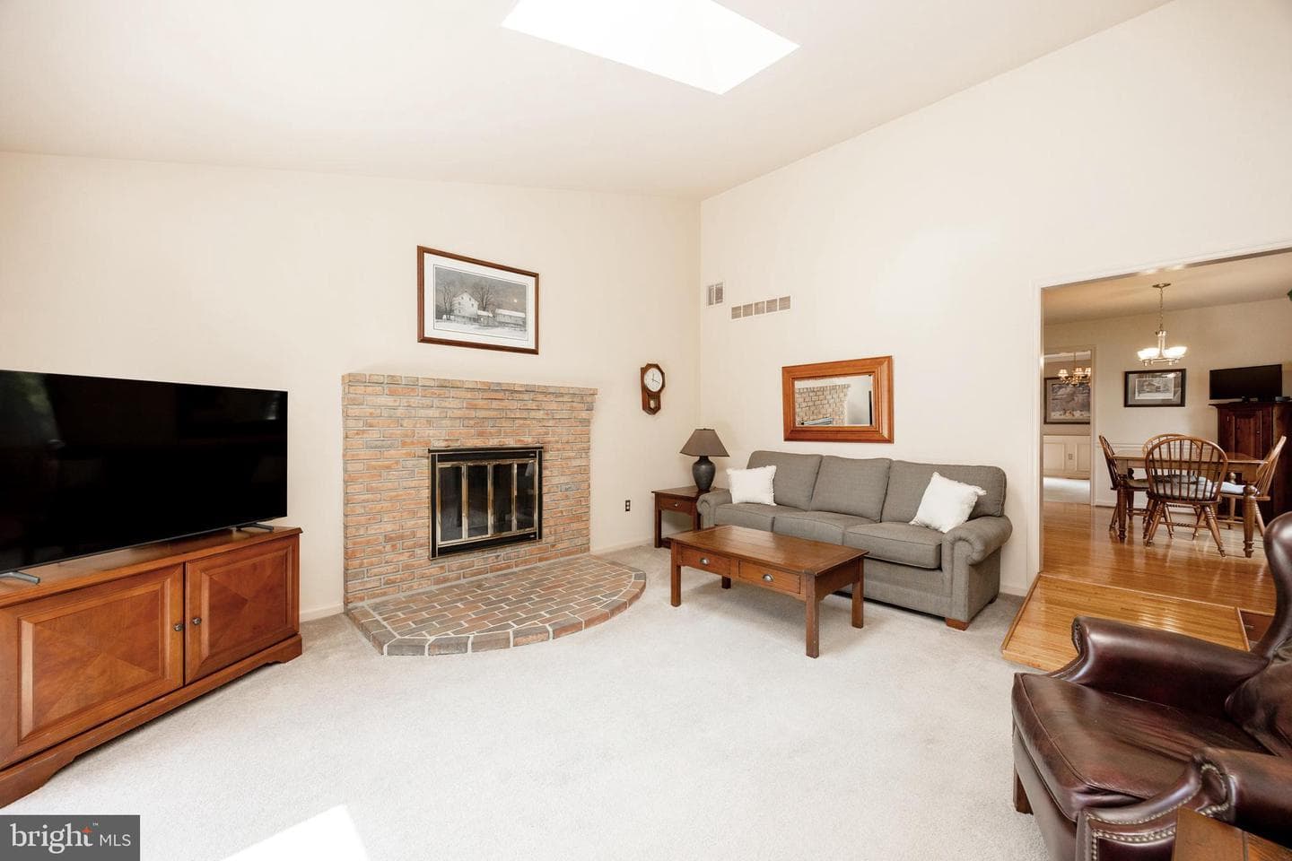 1163 Fielding Drive photo 13