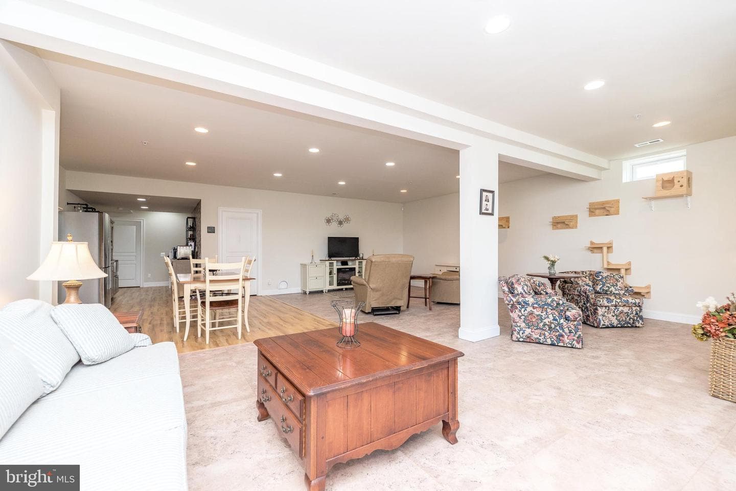 436 Hallman Court photo 37
