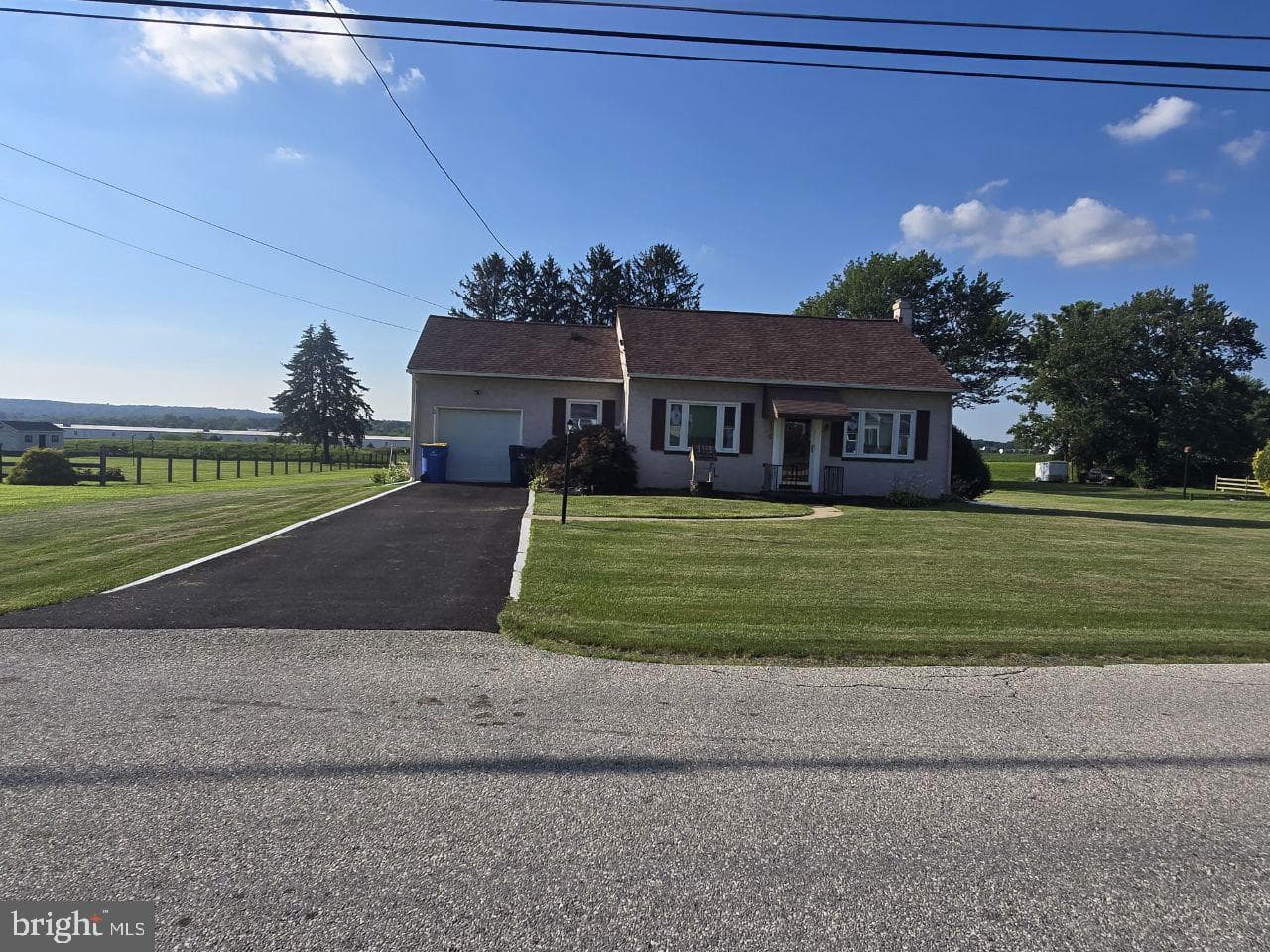 61 Lincoln Avenue photo 22