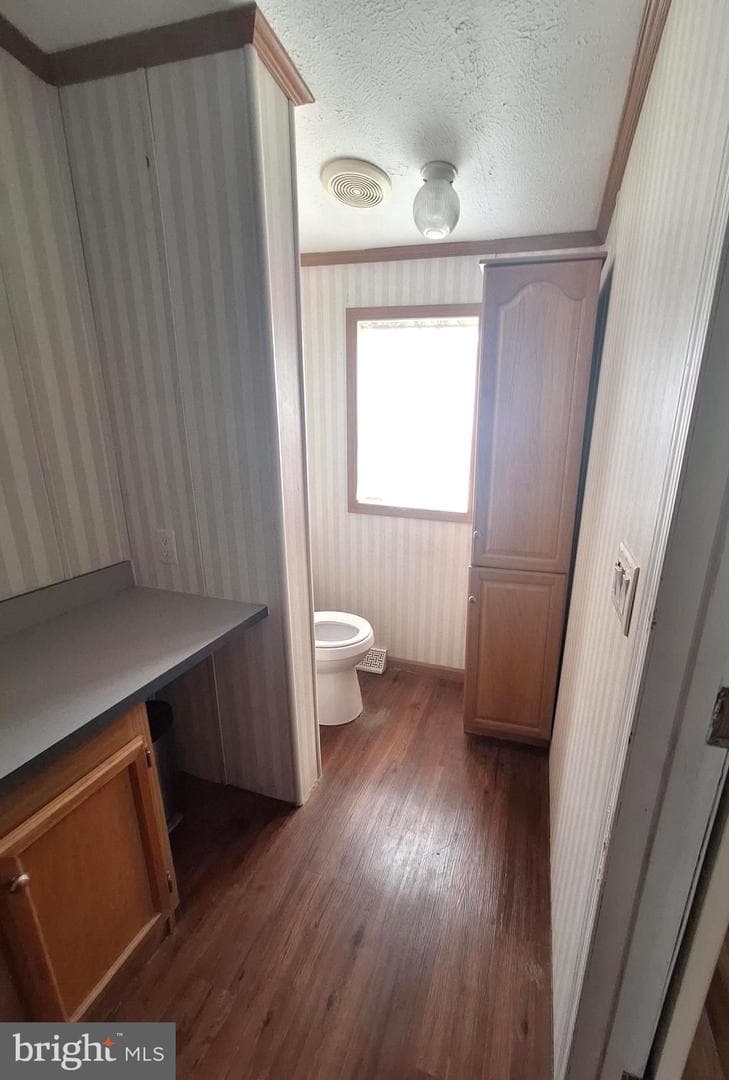 8 Rosewood Lane photo 14