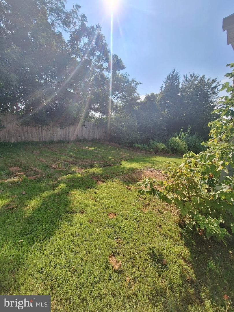 8 Rosewood Lane photo 17