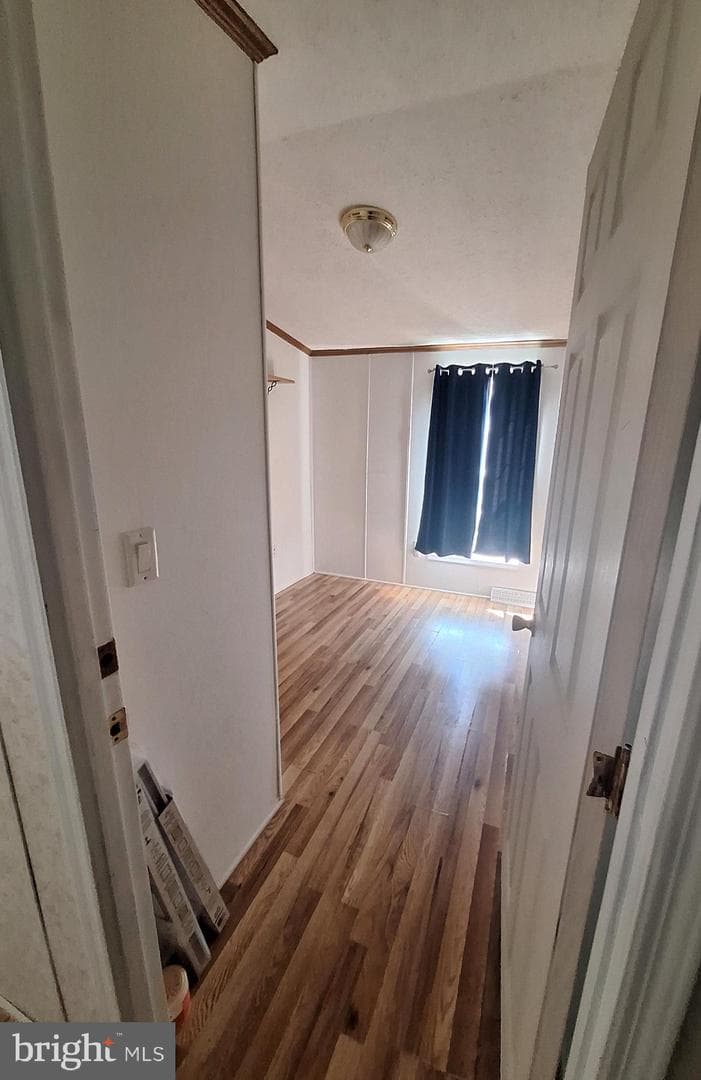 8 Rosewood Lane photo 9