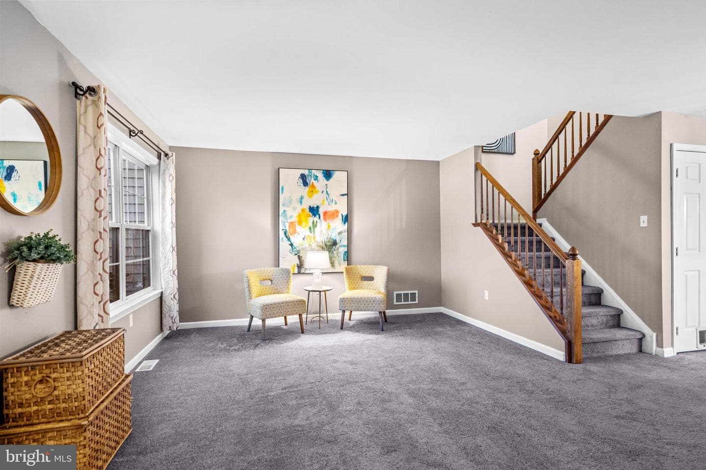 210 Thia Court photo 6