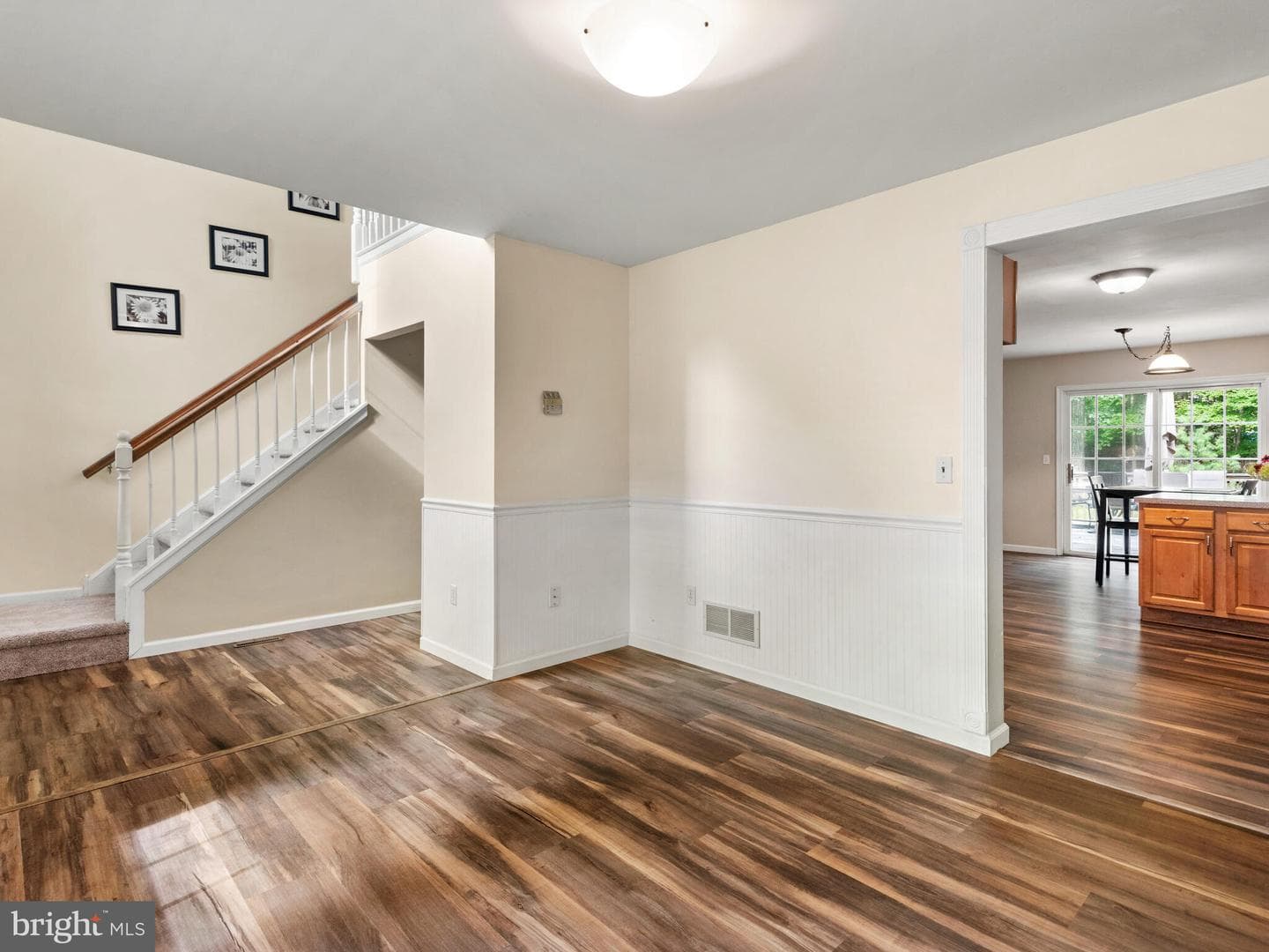 120 Acorn Way photo 10