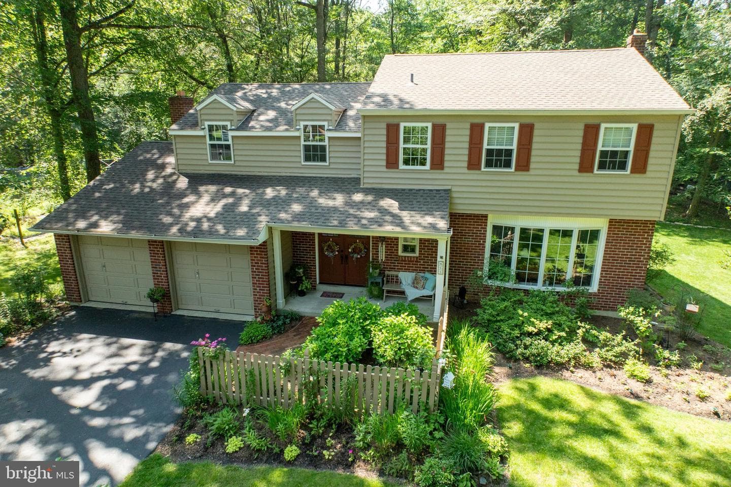 411 Rennard Drive photo 48
