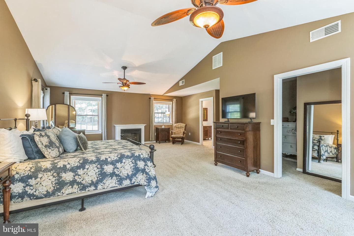 49 Denton Drive photo 31