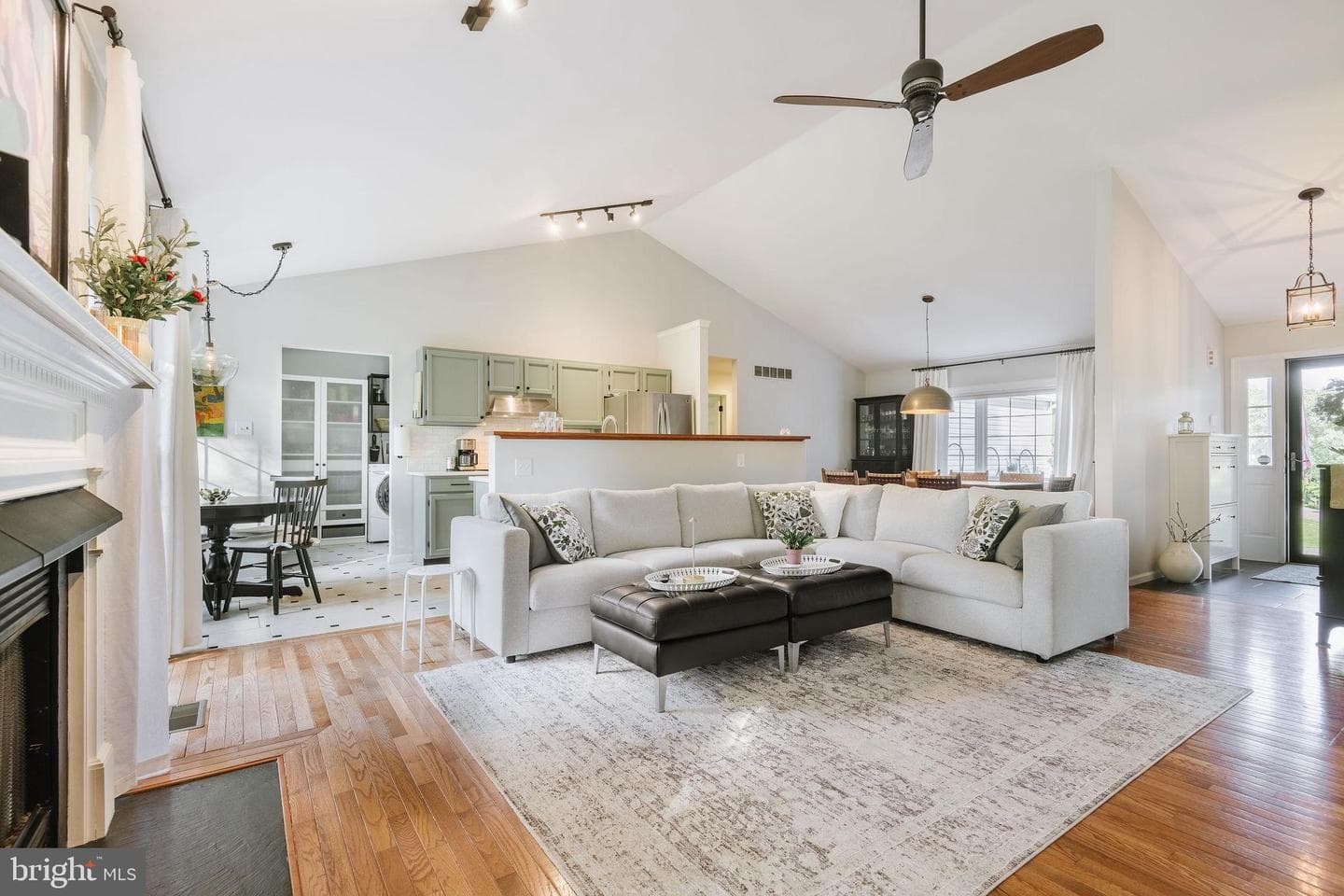 105 Sean Drive photo 7