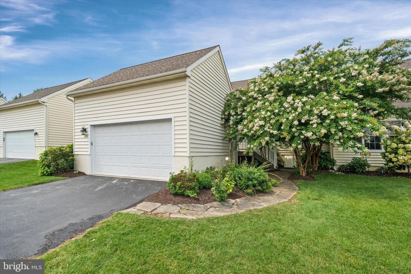 204 Brittany Drive photo 41