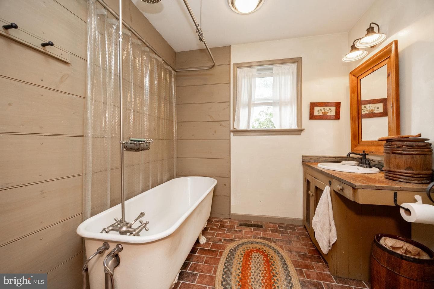 957 Mount Pleasant Road photo 28