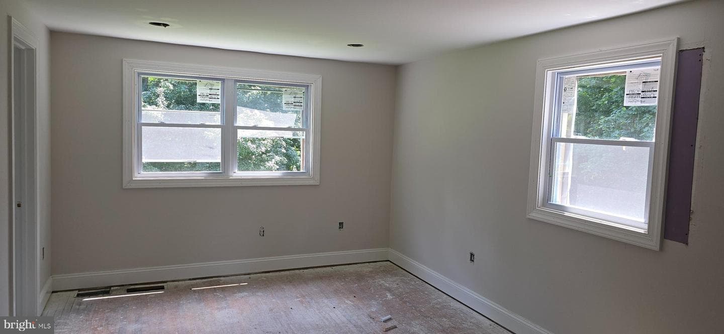 1312 College Hill Drive photo 25