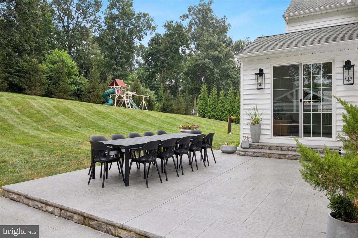 1444 Telegraph Road photo 20