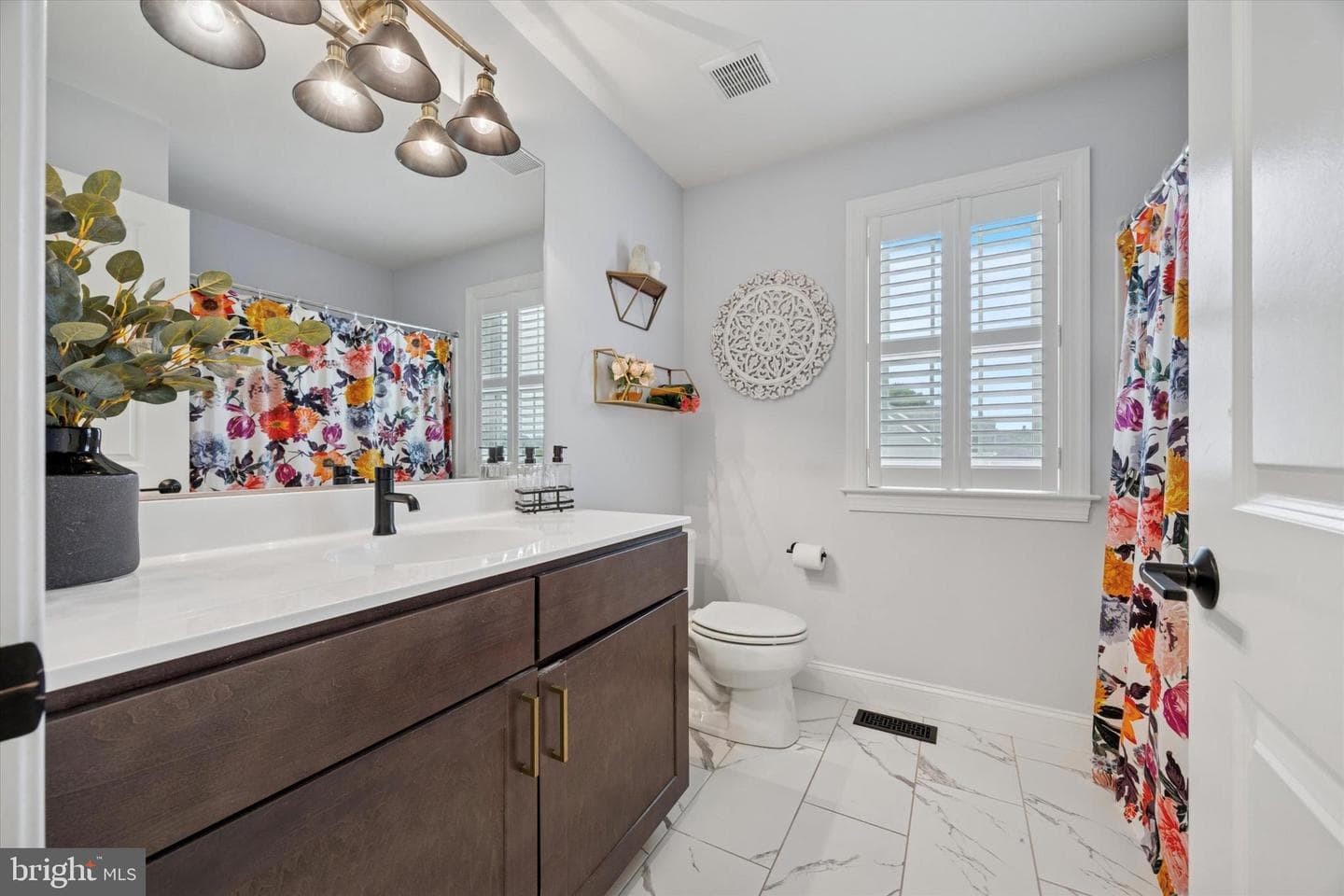 1444 Telegraph Road photo 47