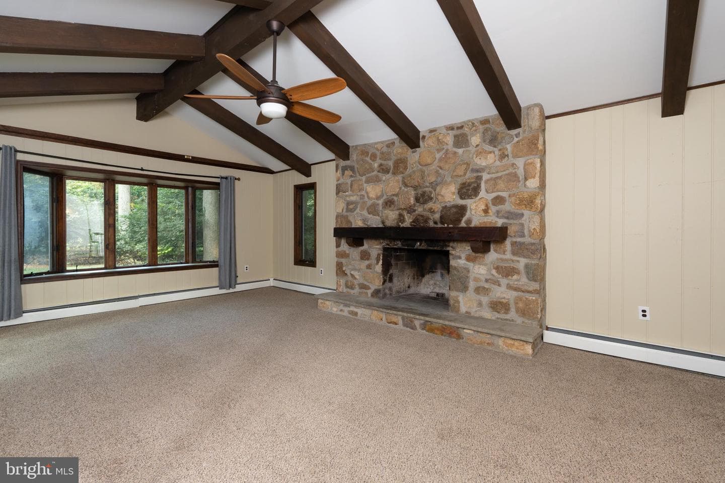 925 Tyson Dr photo 17