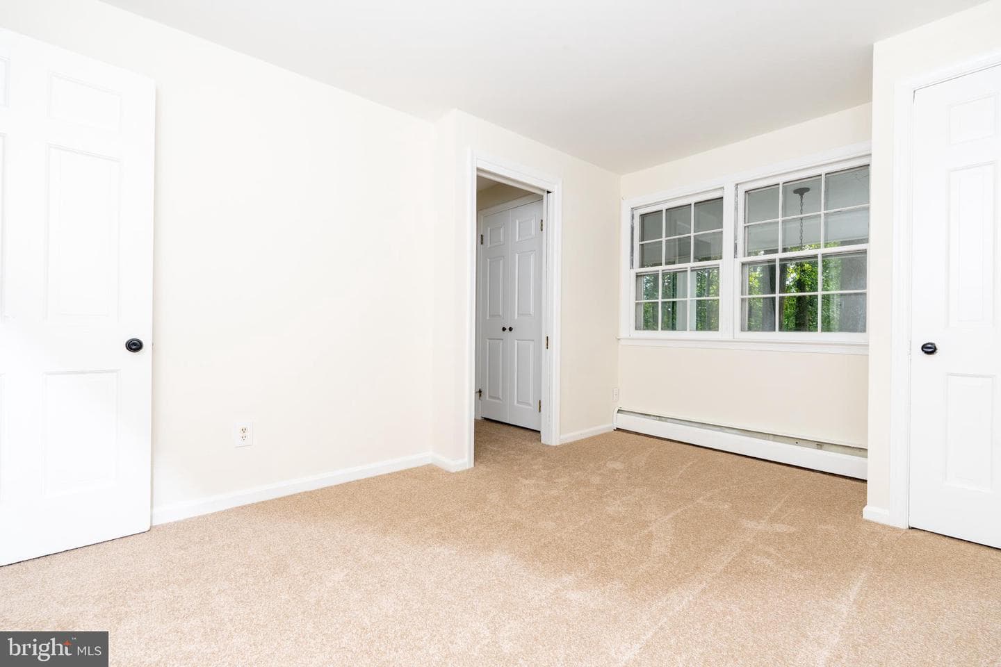 925 Tyson Dr photo 27