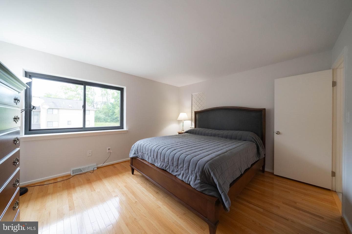 392 Lynetree Drive photo 22