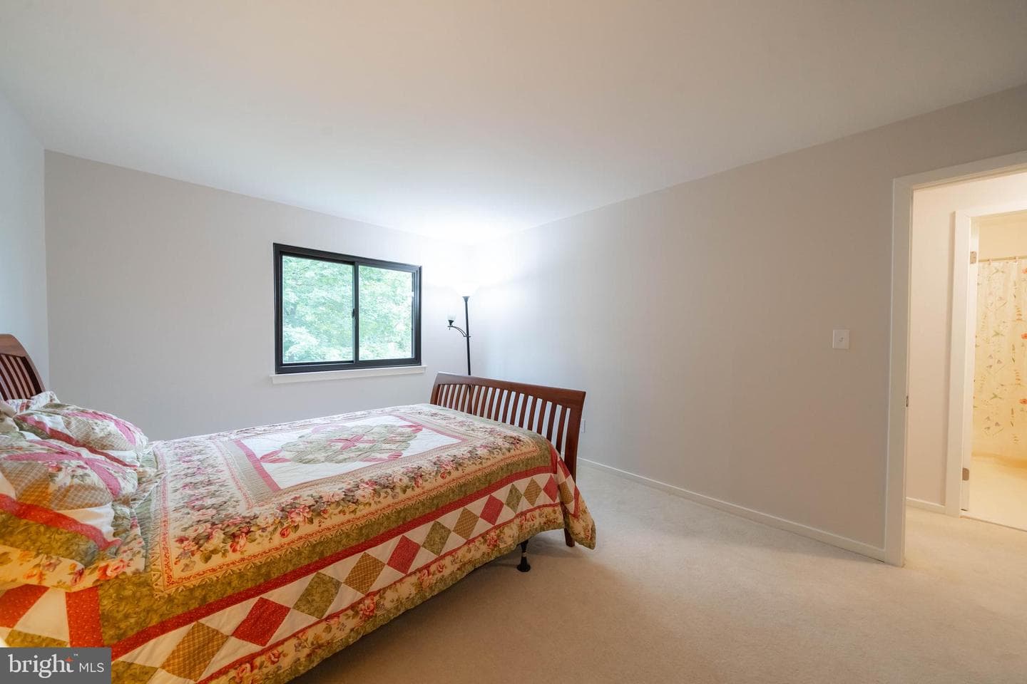 392 Lynetree Drive photo 26