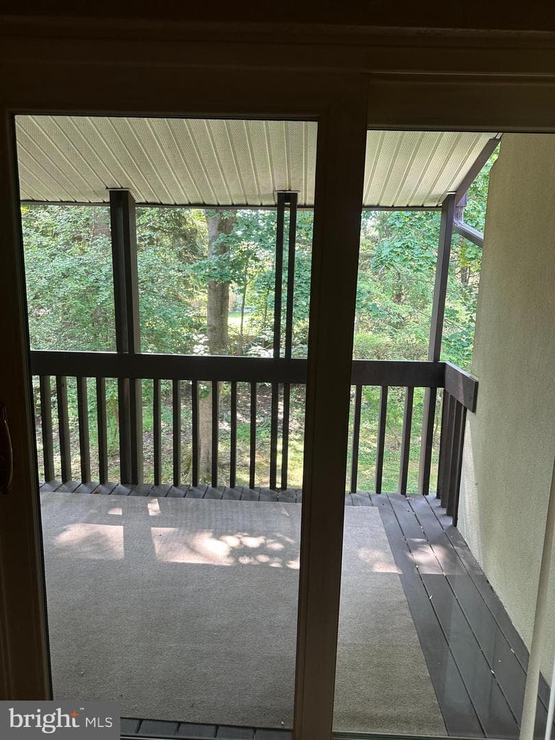 903 Raintree Lane #903 photo 24