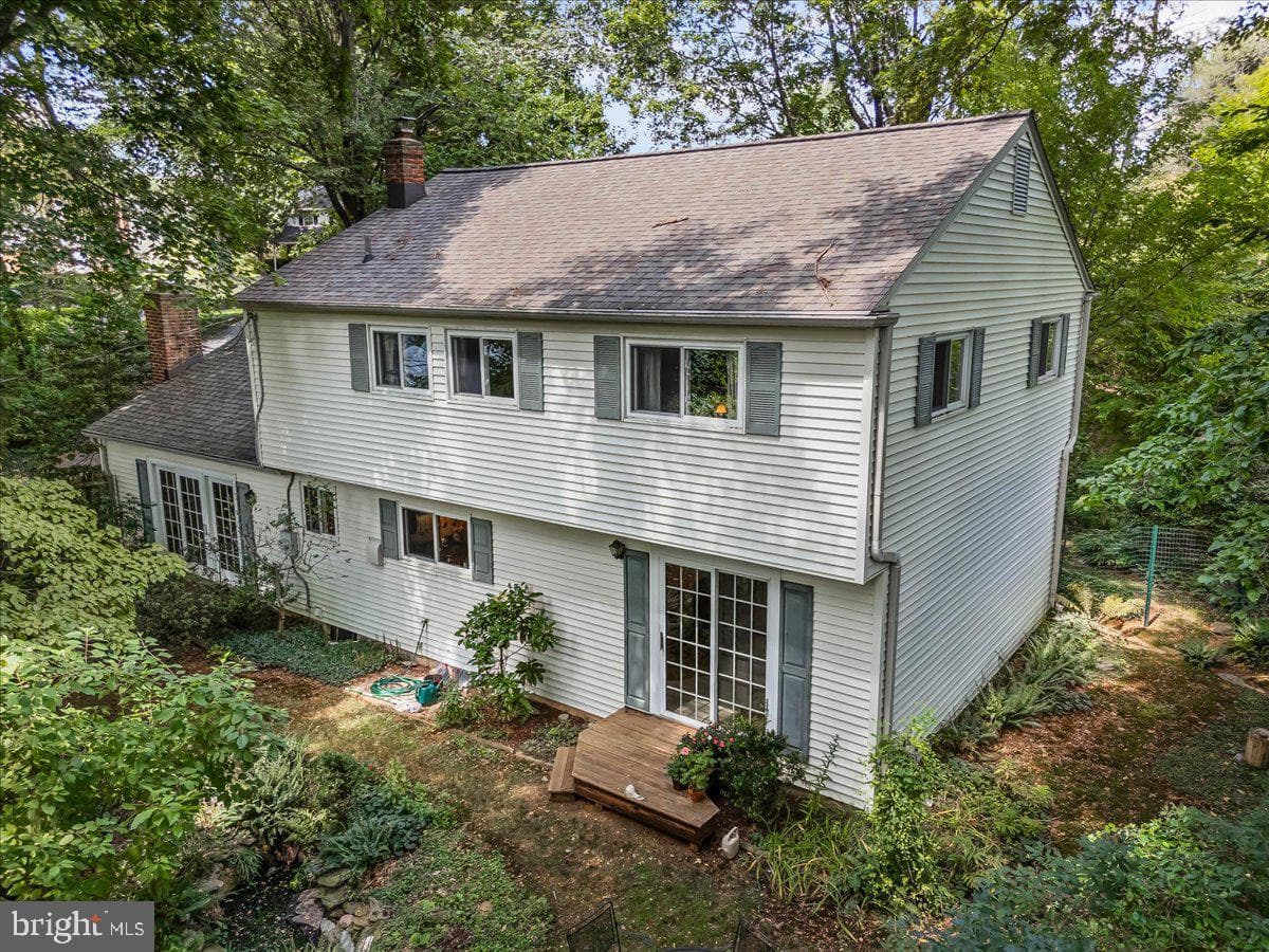 34 Stirling Way photo 36