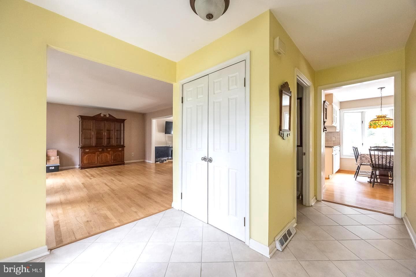 360 S Balderston Drive photo 4