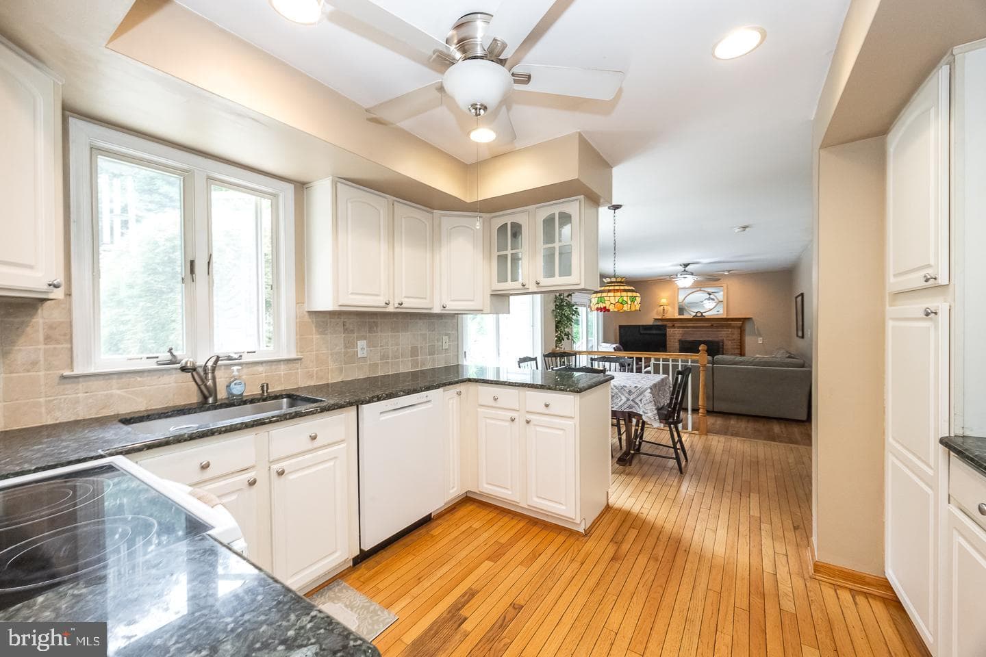 360 S Balderston Drive photo 7