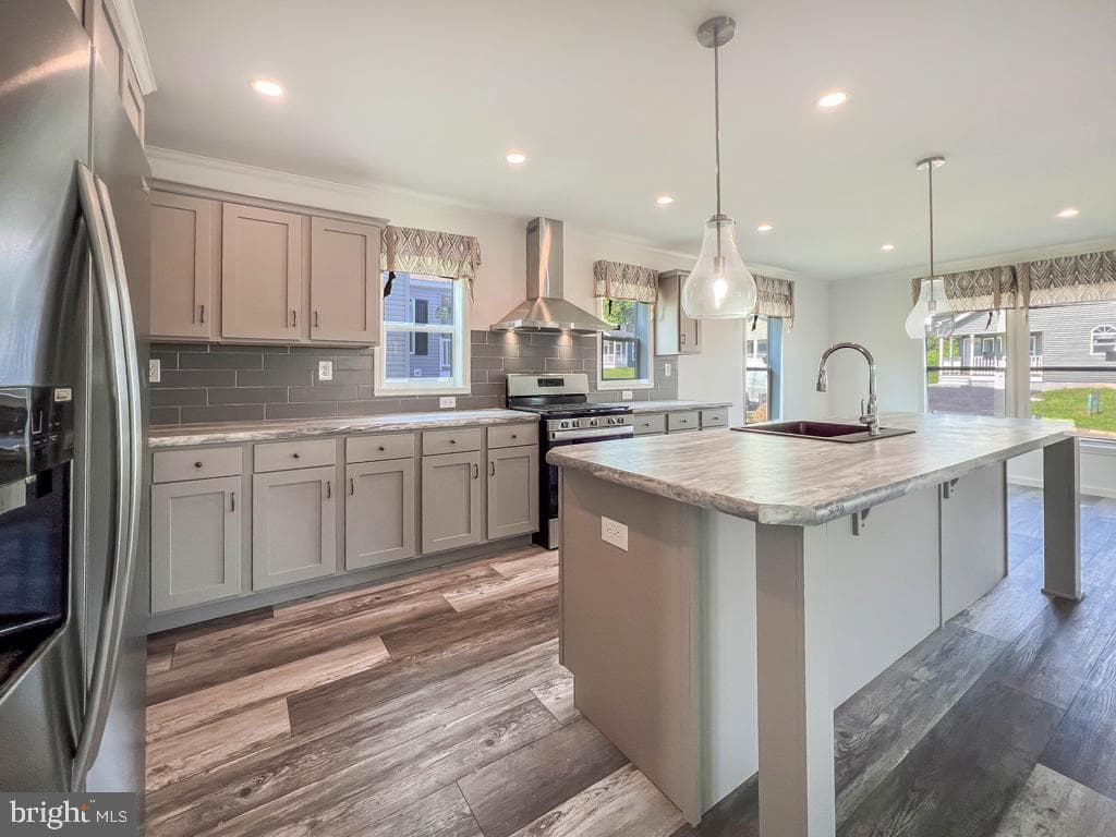 141 Minch Road photo 10