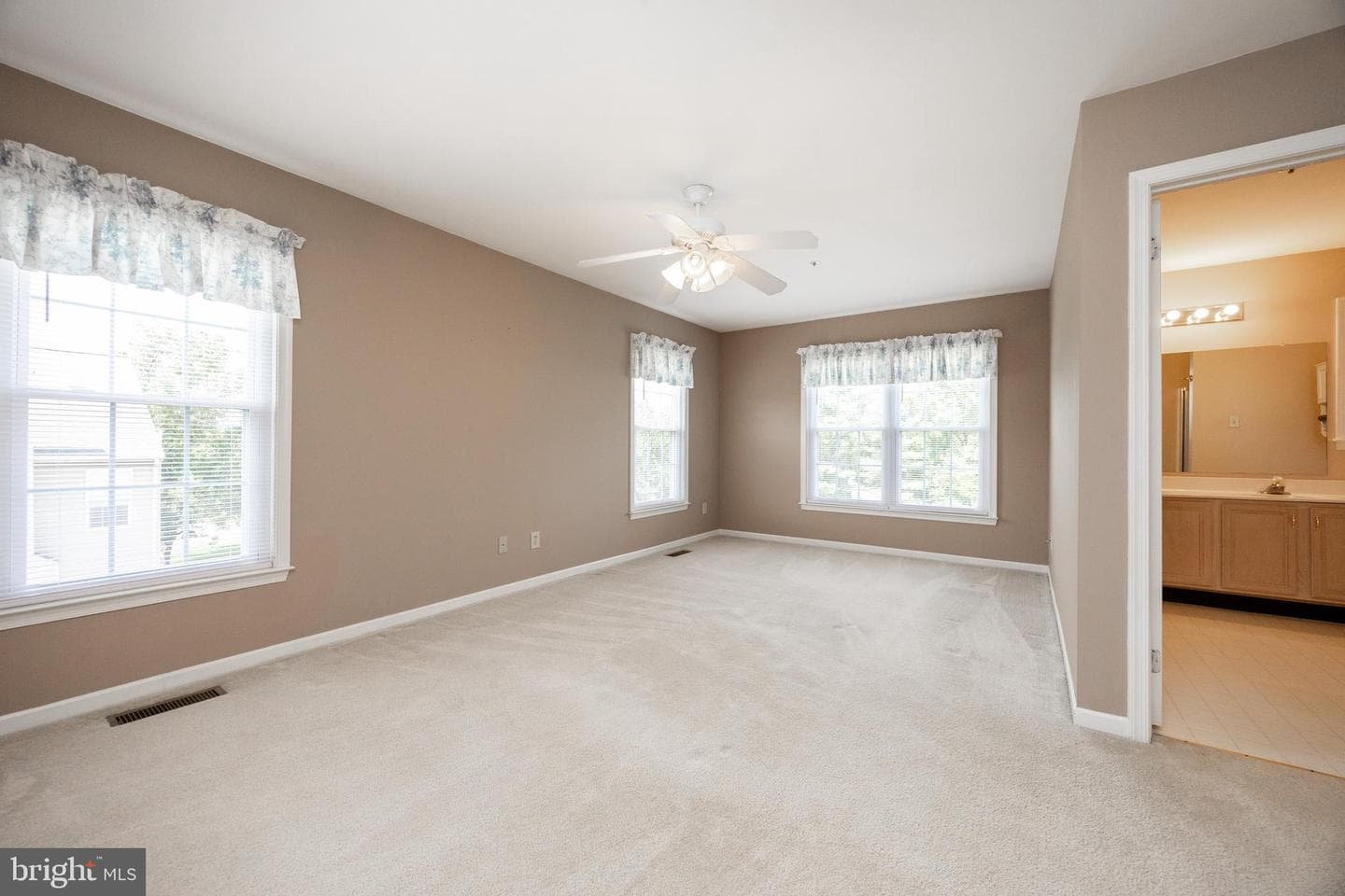 1105 Cambria Court #38 photo 19
