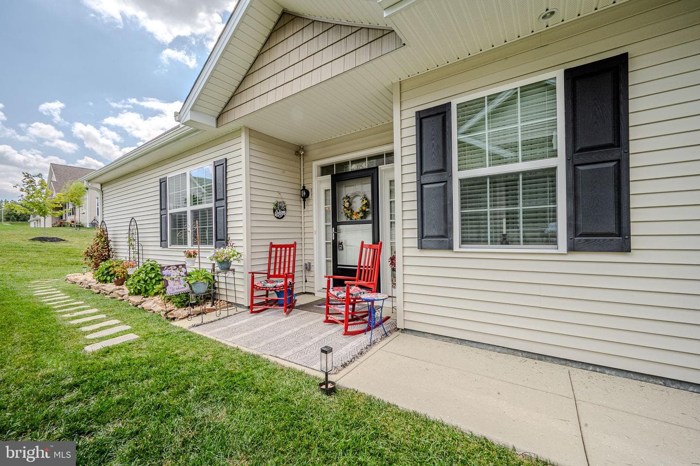 143 Rose View Drive photo 5