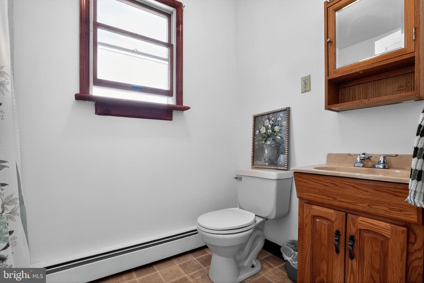 1079 Riverside Drive photo 30