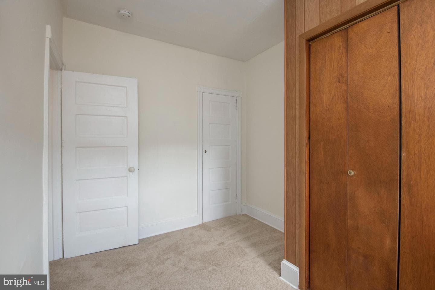 763 Oak Street photo 16