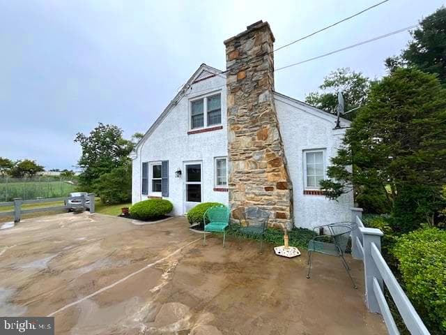 355 Rockdale Drive photo 3