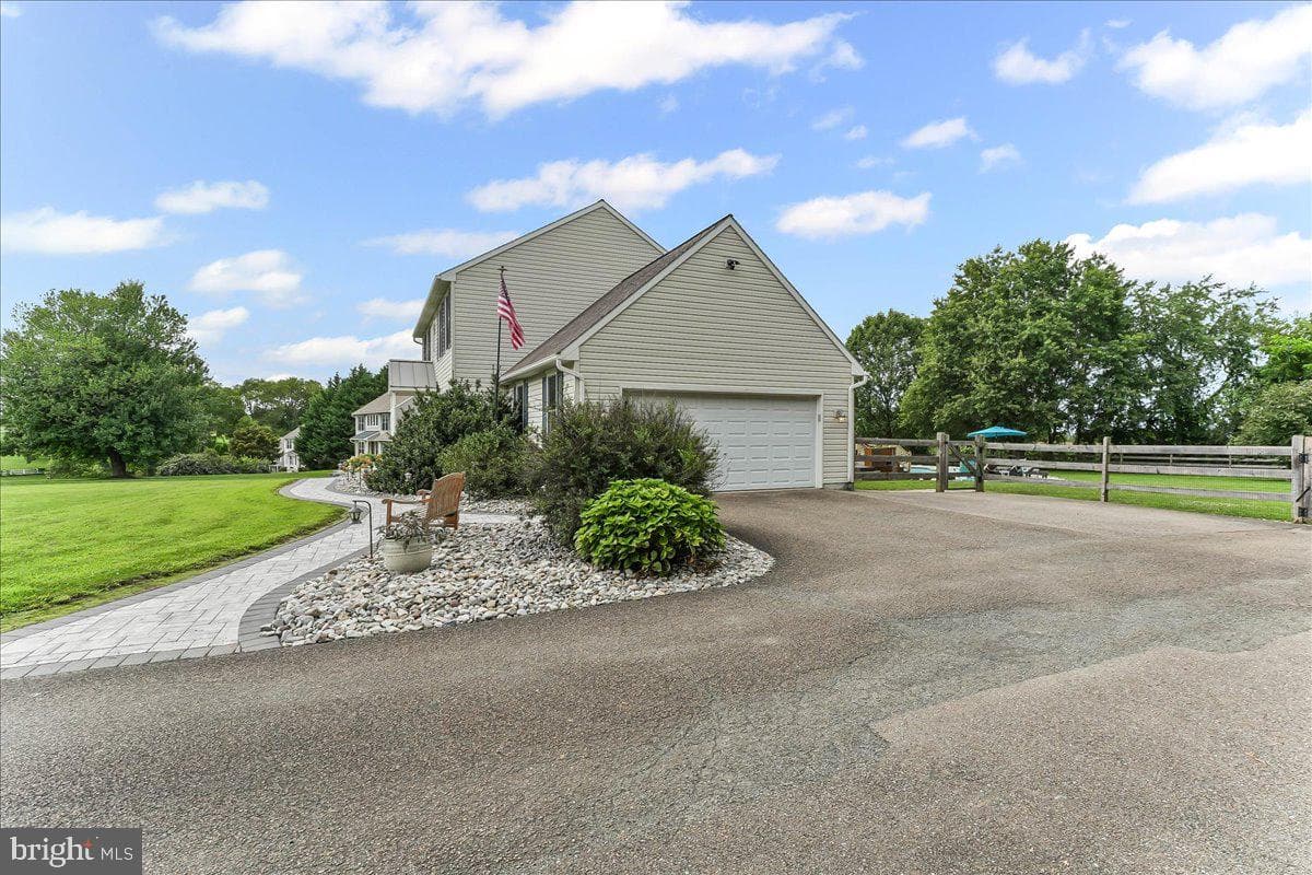 237 Country Drive photo 34