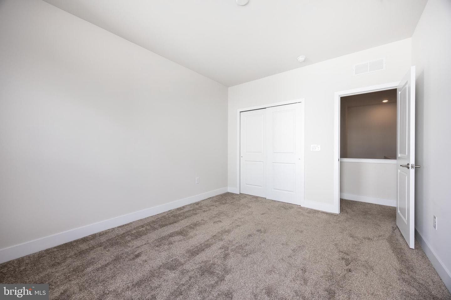 750 Ore Street photo 19