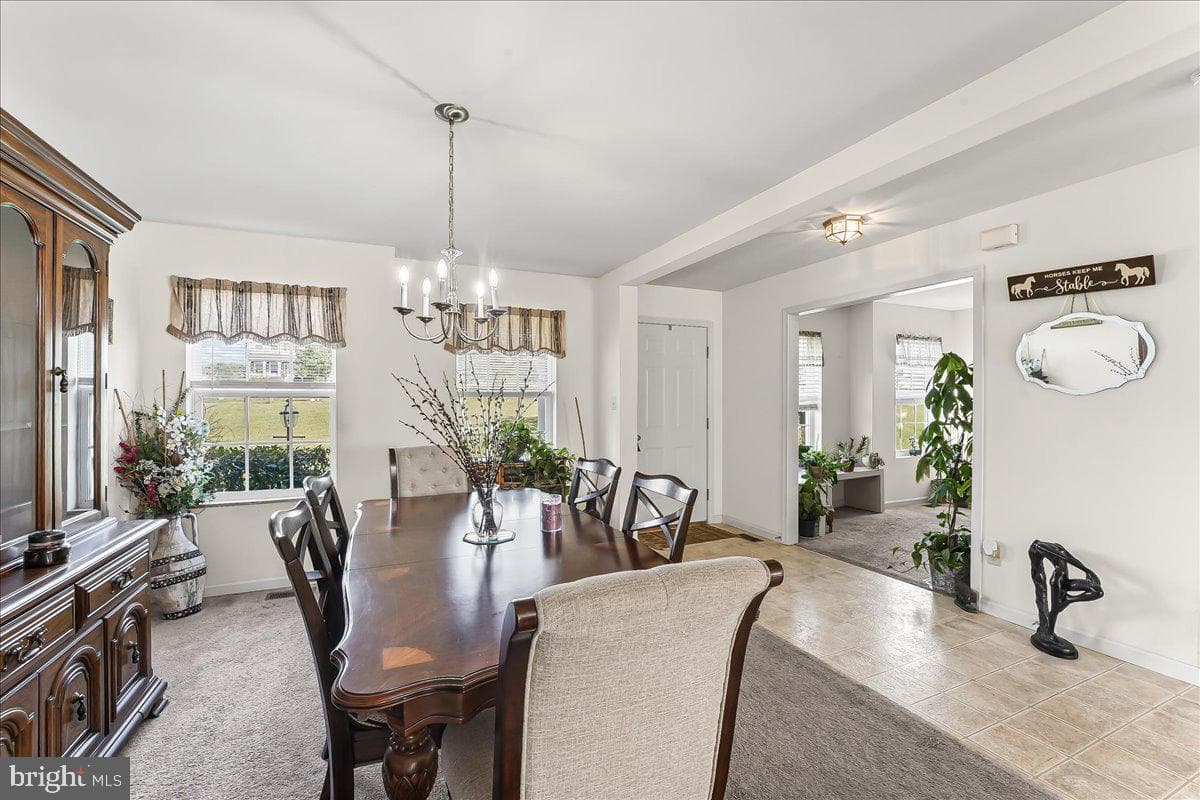 127 Lavender Court photo 11