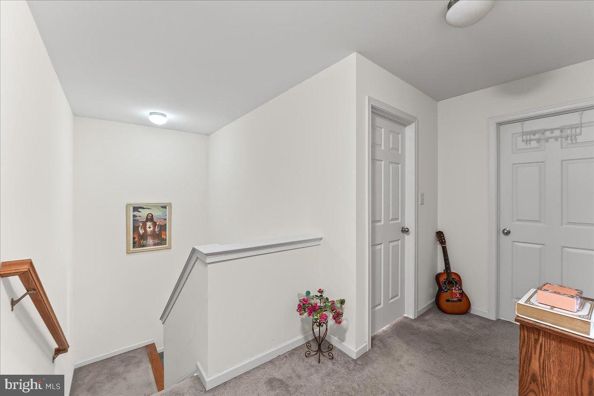127 Lavender Court photo 22