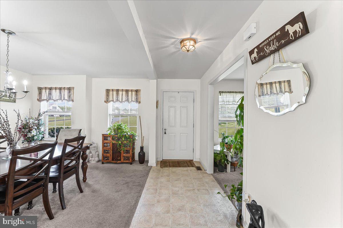 127 Lavender Court photo 7