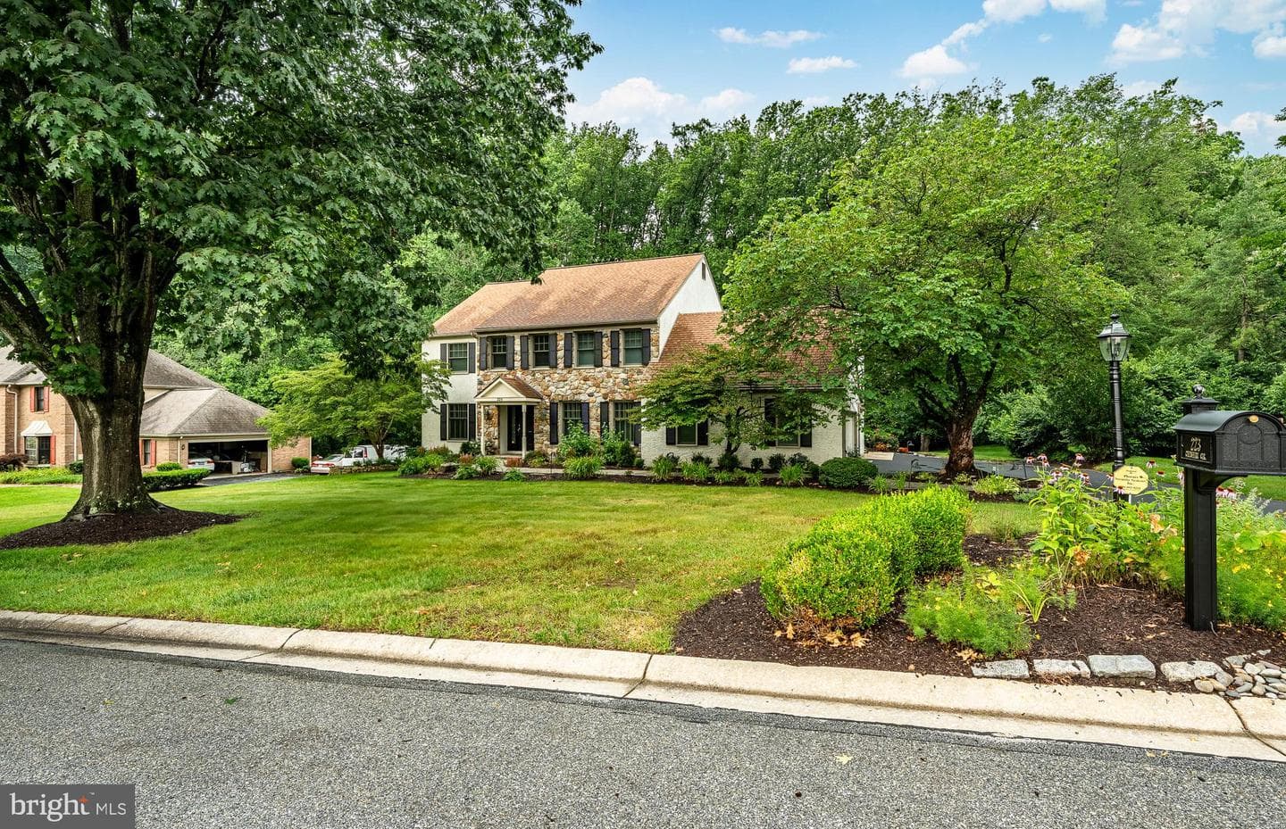223 Cheshire Circle photo 2