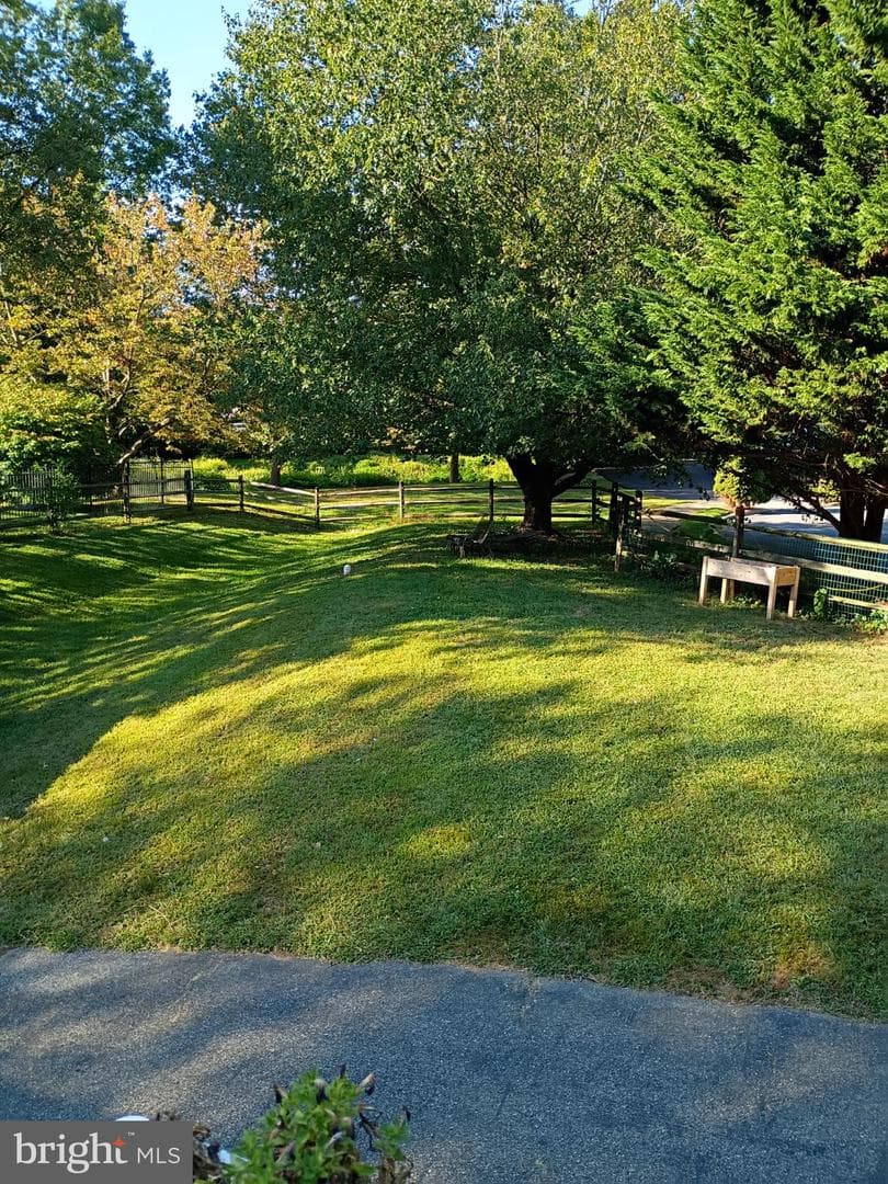 6 Merigold Court photo 20