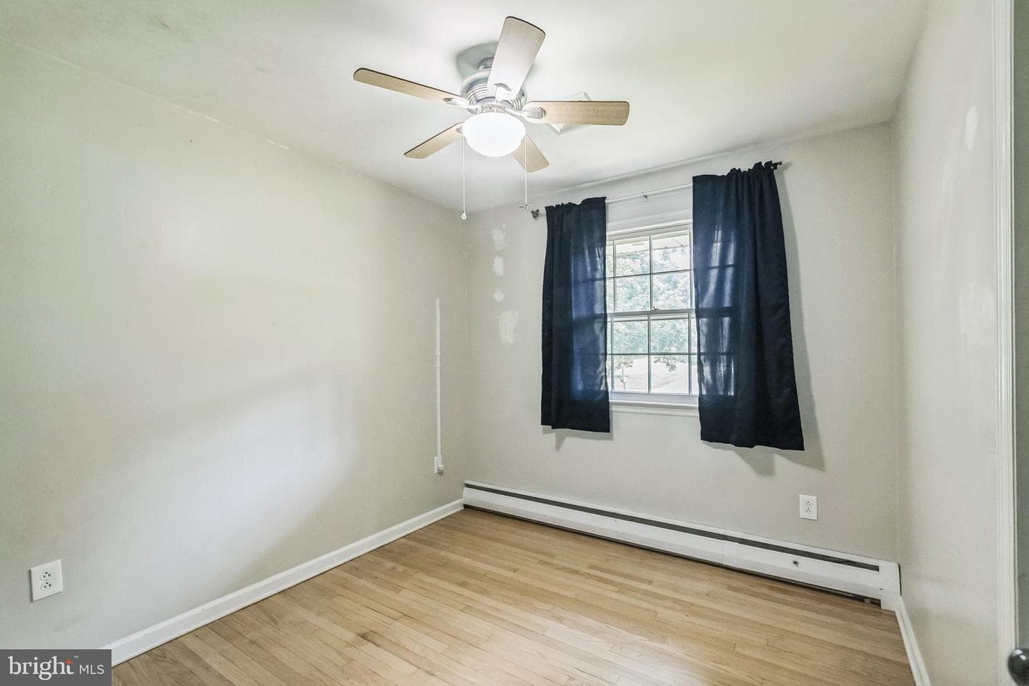 587 School House Road photo 18
