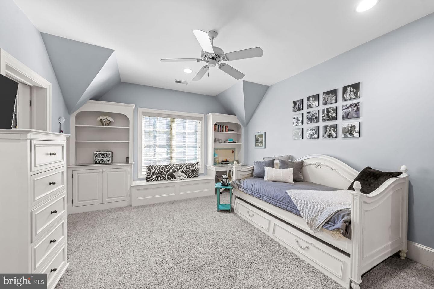 1901 Parkerhill Lane photo 45