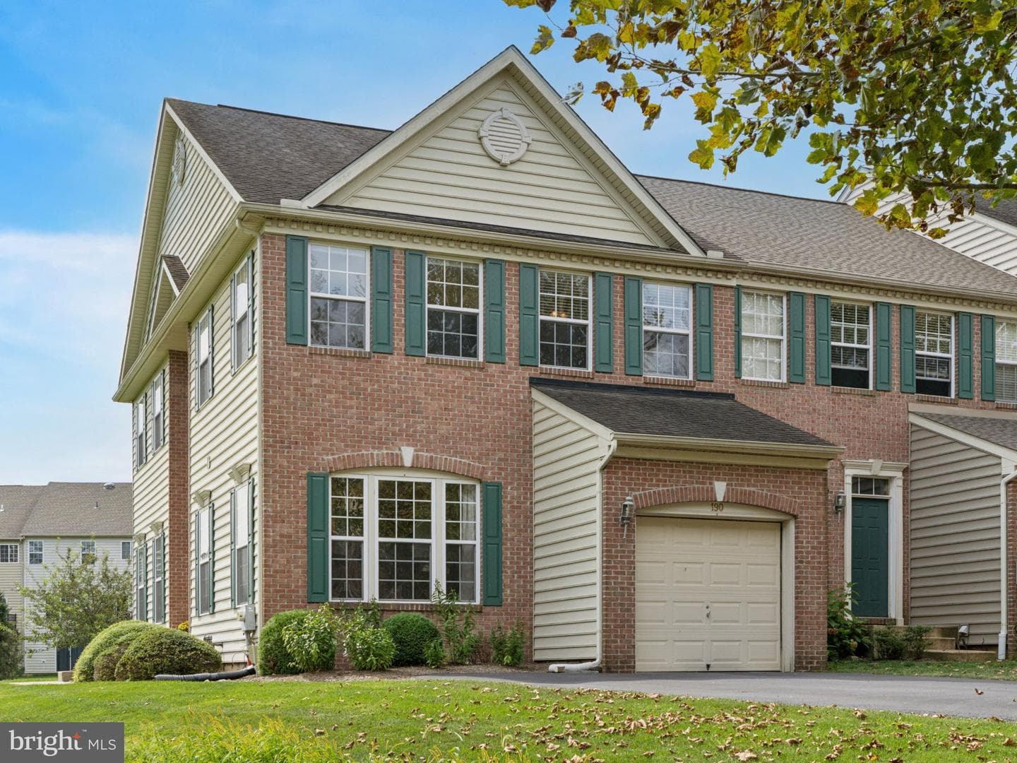 190 Penns Manor Drive photo 2