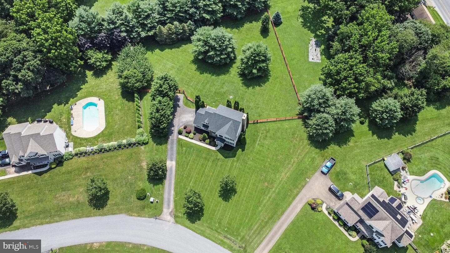 132 Valleyview Circle photo 35