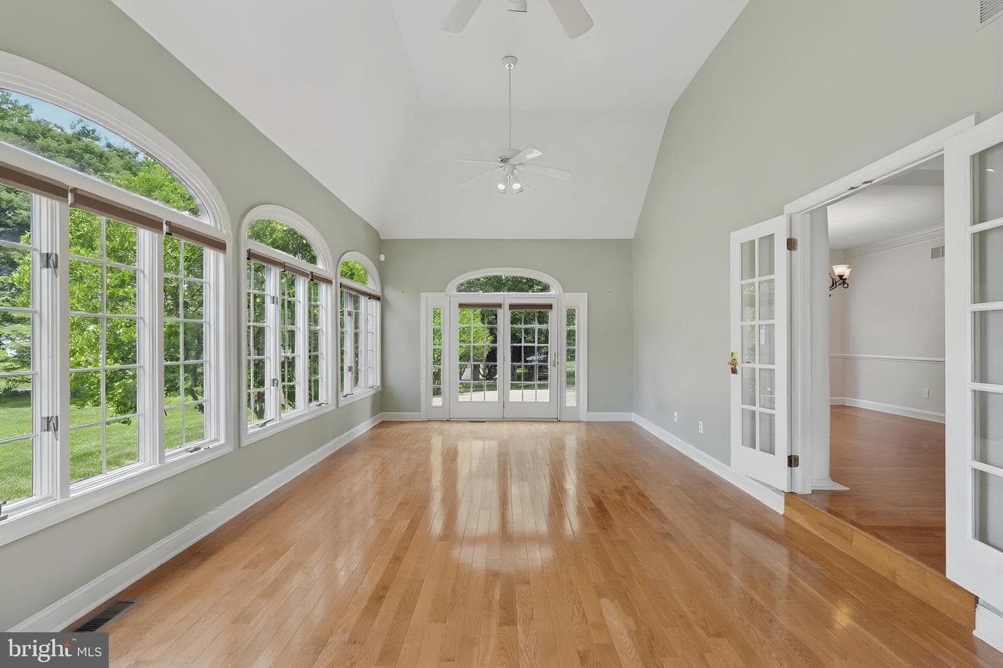 741 Heatherstone Drive photo 9