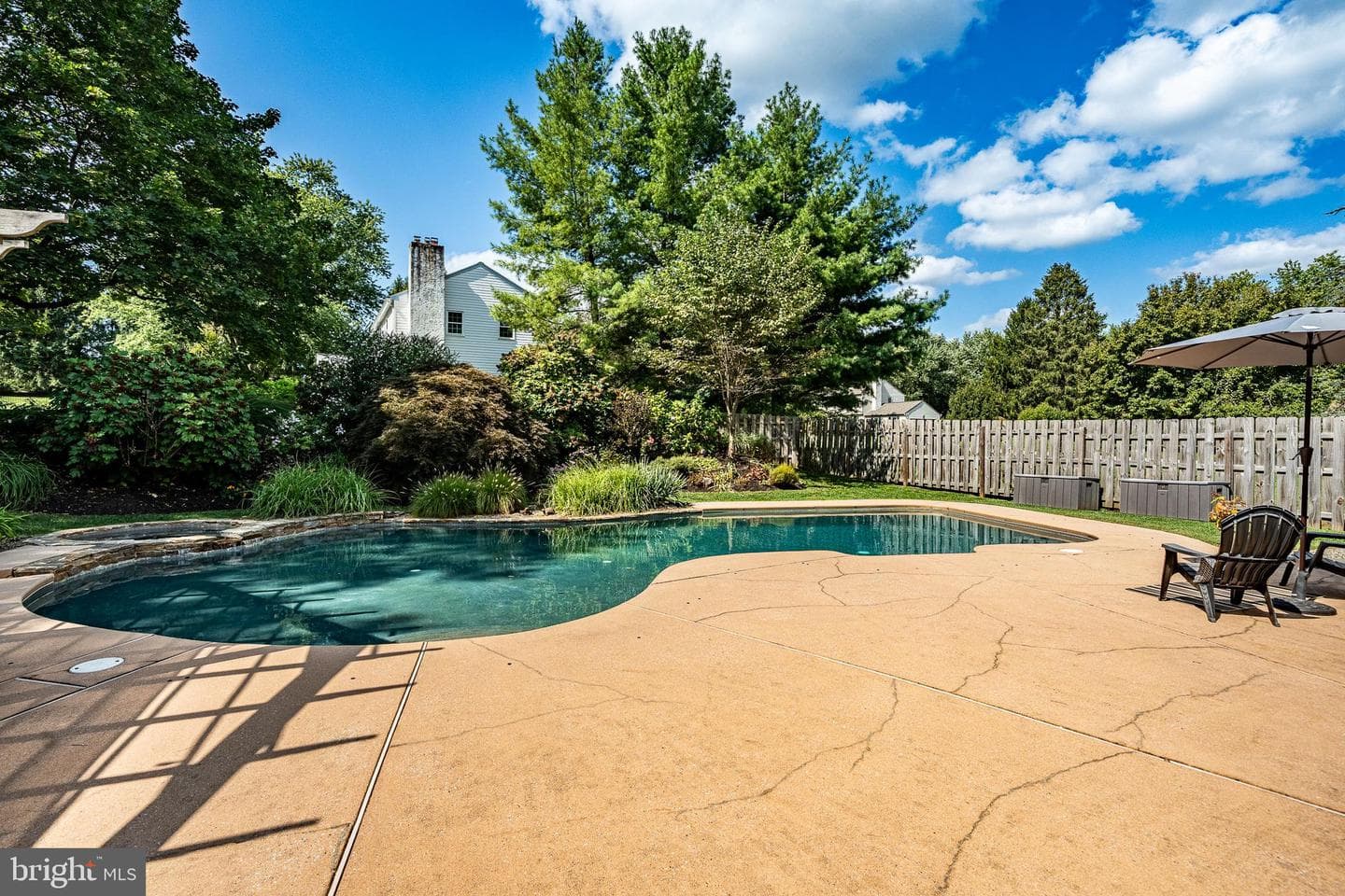 1512 Pennsbury Drive photo 44