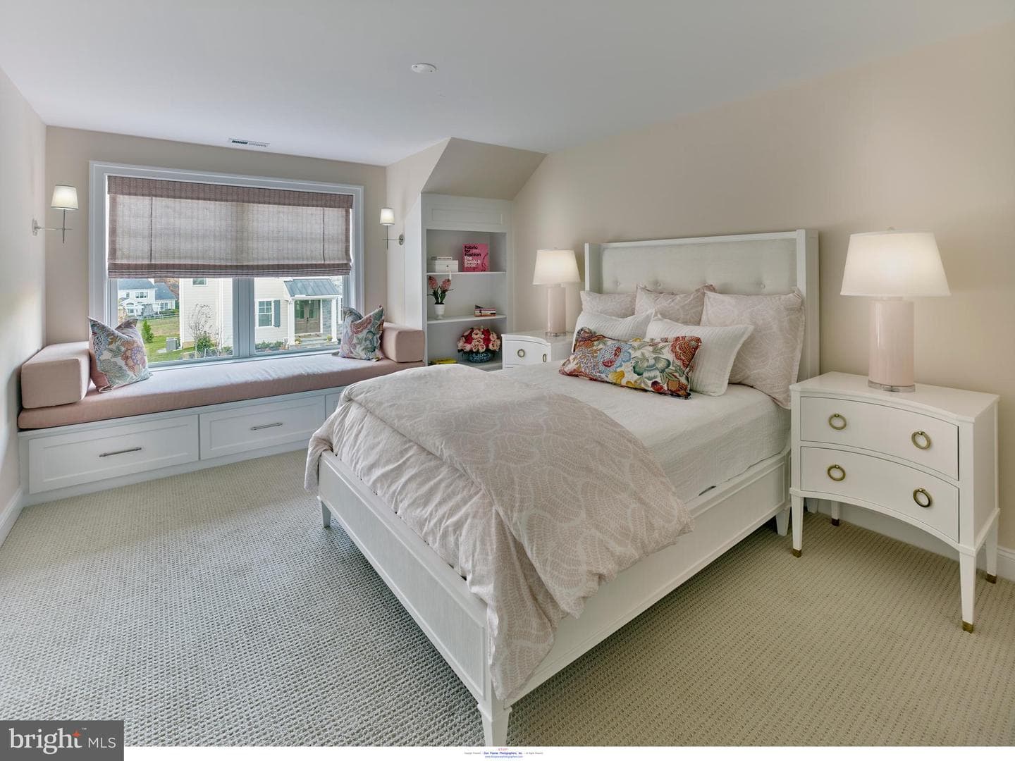 204 Walnut Tree Lane photo 31