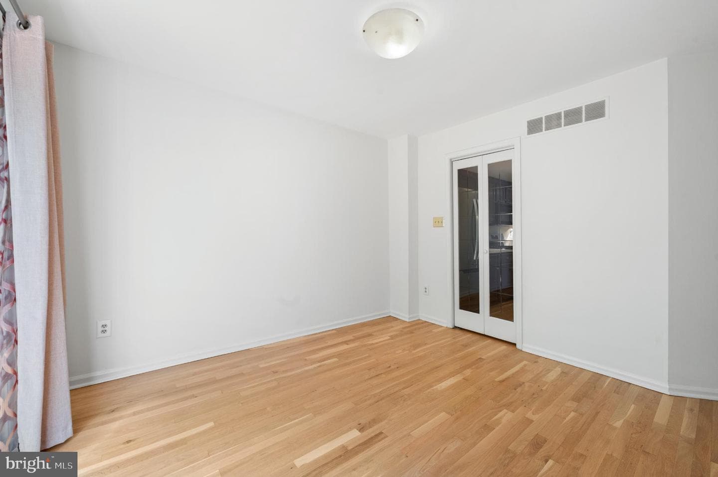 13 Woodstream Drive photo 24
