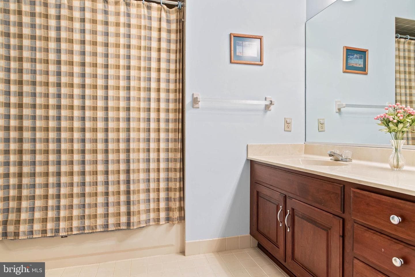 629 Glenwood Lane photo 31