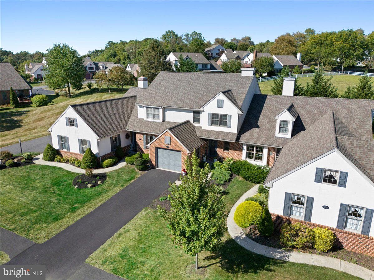 236 Steeplechase Drive photo 30