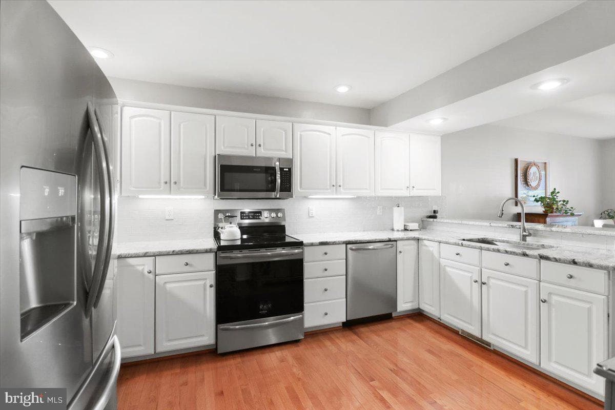236 Steeplechase Drive photo 6