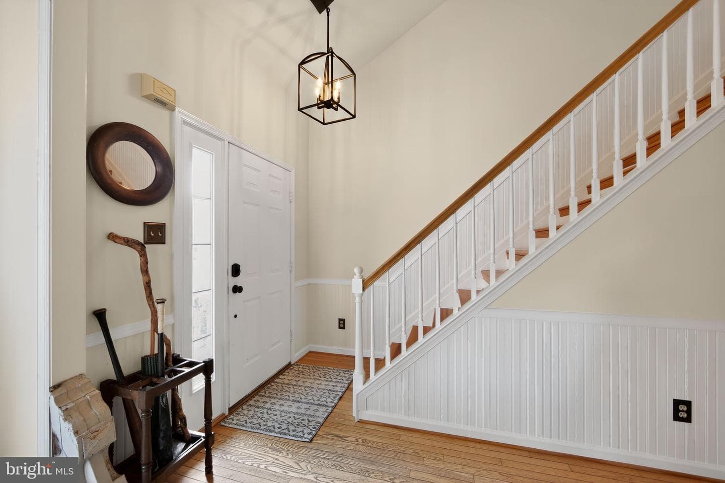 526 Larkins Bridge Drive photo 3